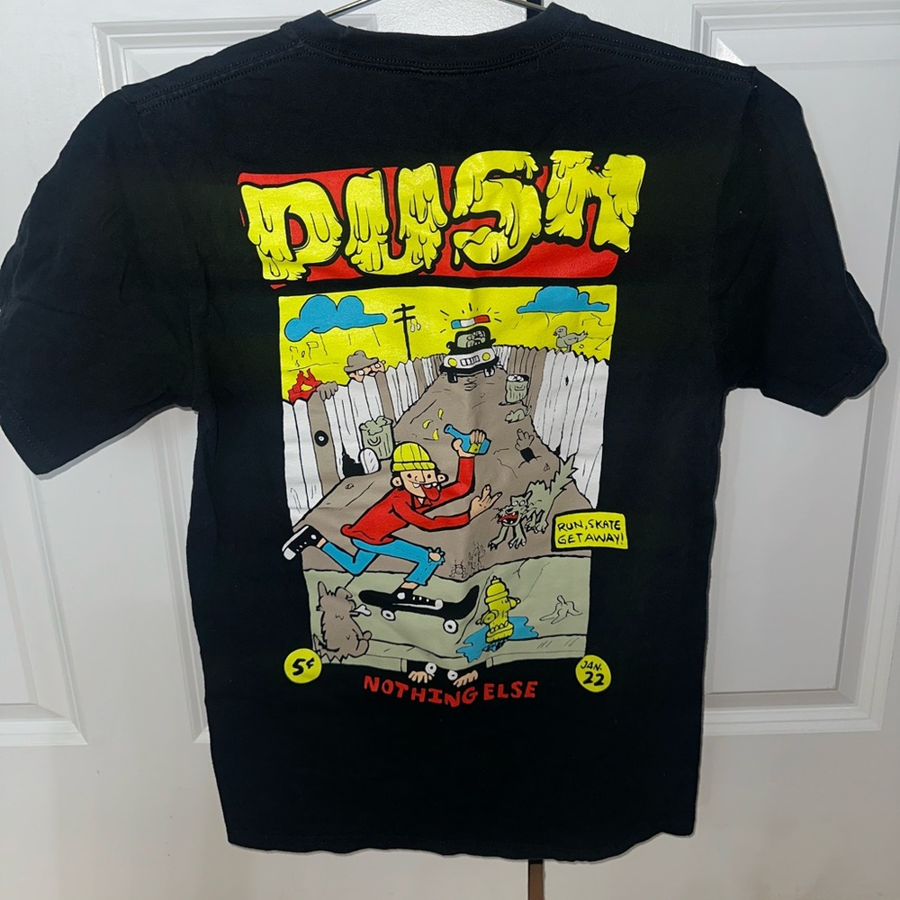 Black T-shirt